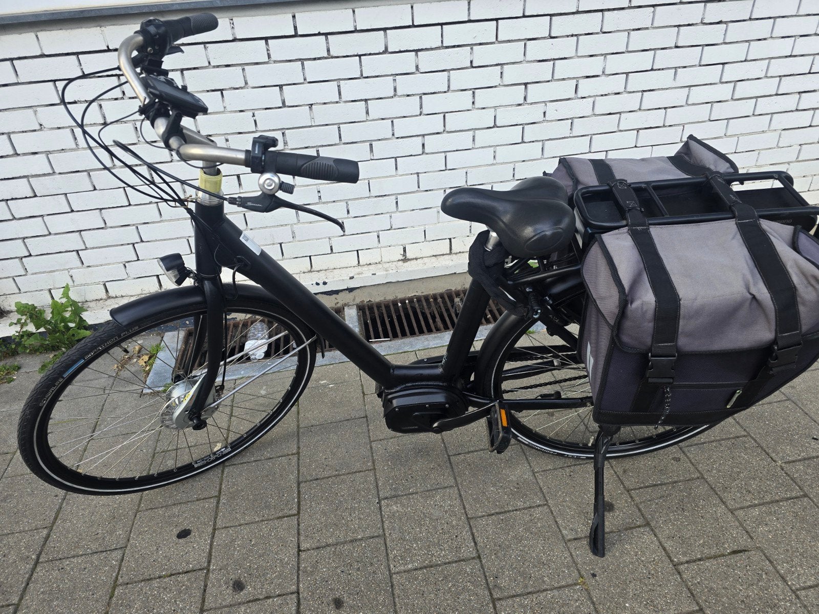 Gitschotellei 232 2140 Antwerpen, Fietsen en Brommers, Ophalen