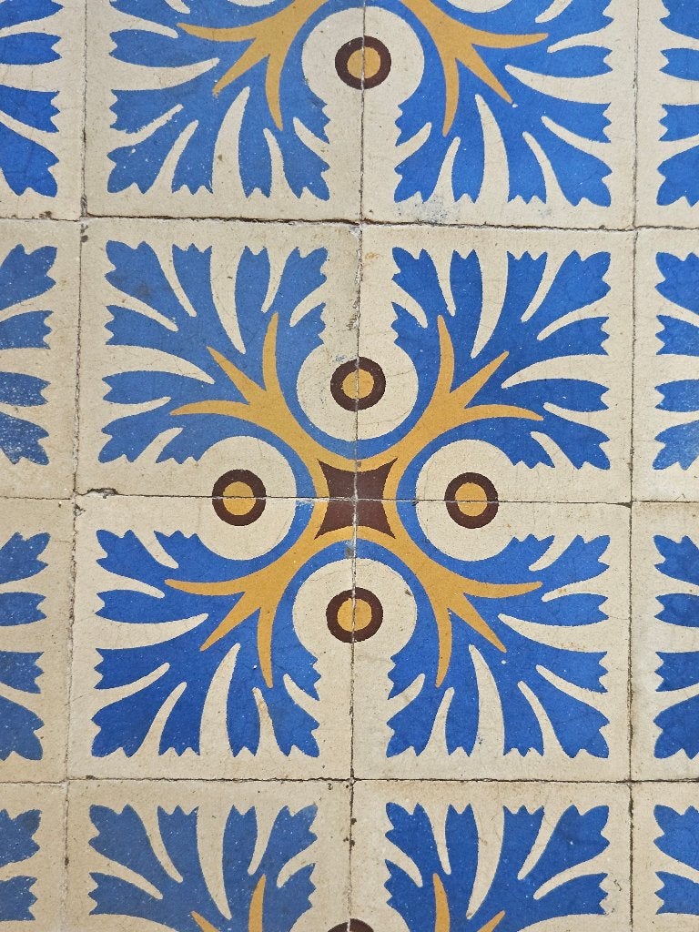 oude retro tegels +- 12m², Ophalen