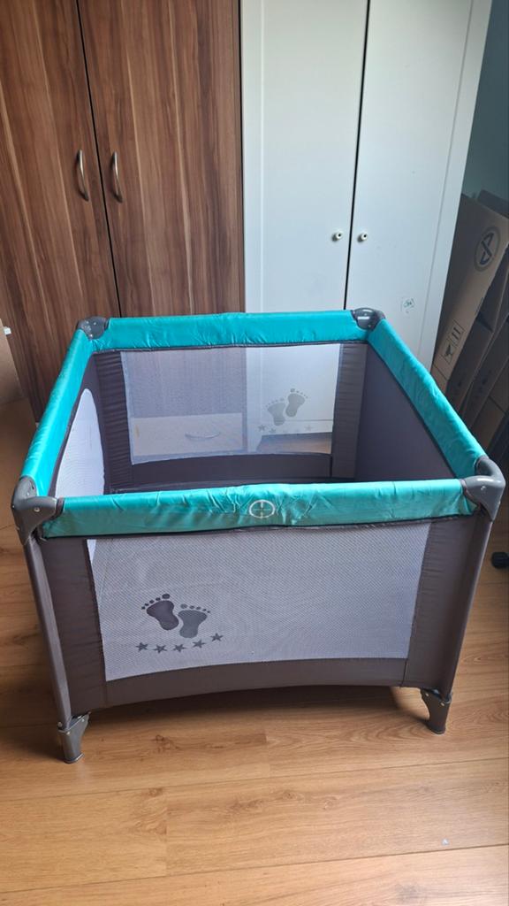 Reisbedje vierkant, Kinderen en Baby's, Ophalen, Gebruikt, Reisbedje