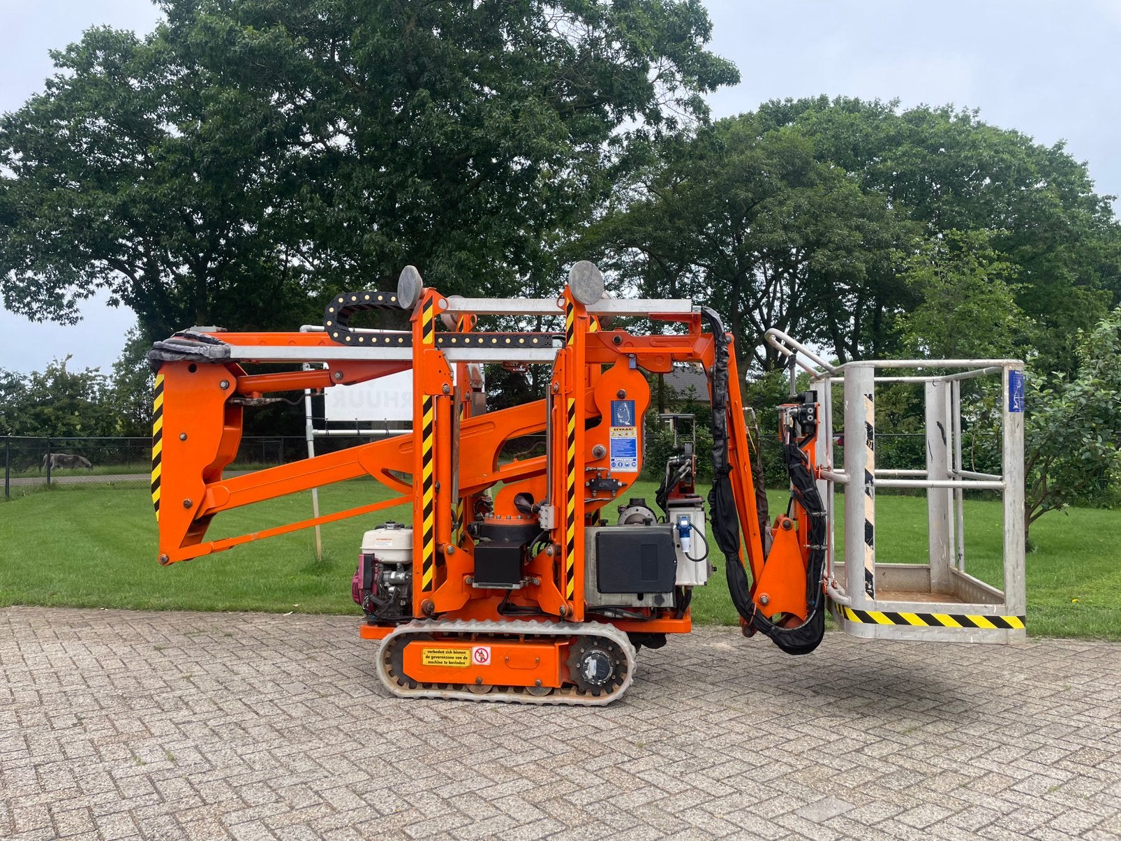 Easylift R130 spinhoogwerker rupshoogwerker, Ophalen