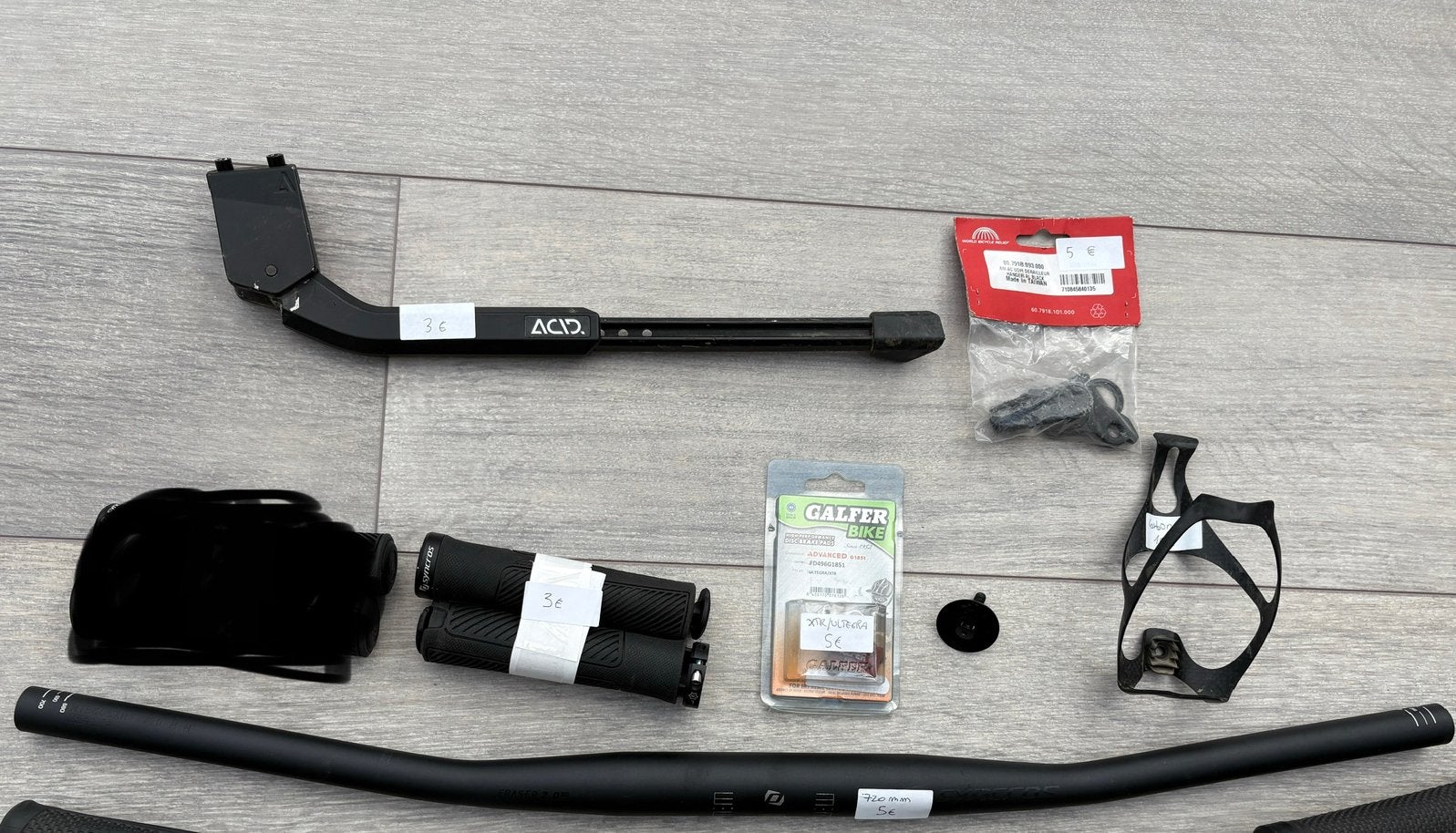 Vtt Stuur, handgrepen, kussentjes, flessenhouder, PTI, prijs, Fietsen en Brommers, Fietsonderdelen, Ophalen of Verzenden, Stuur