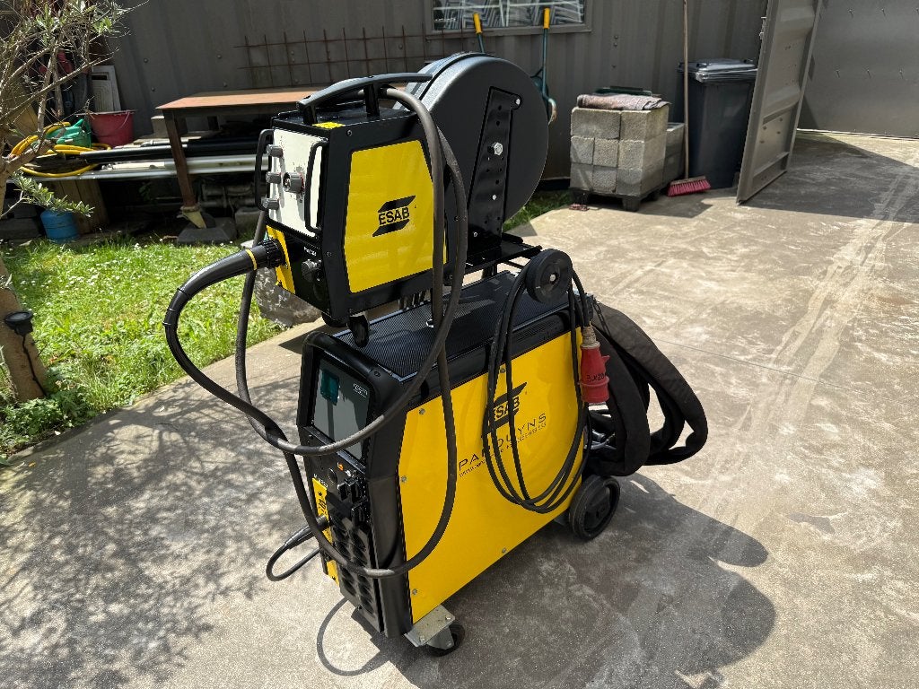 Esab mig 320, Doe-het-zelf en Bouw, Ophalen, Zo goed als nieuw, 250 ampère, Tig