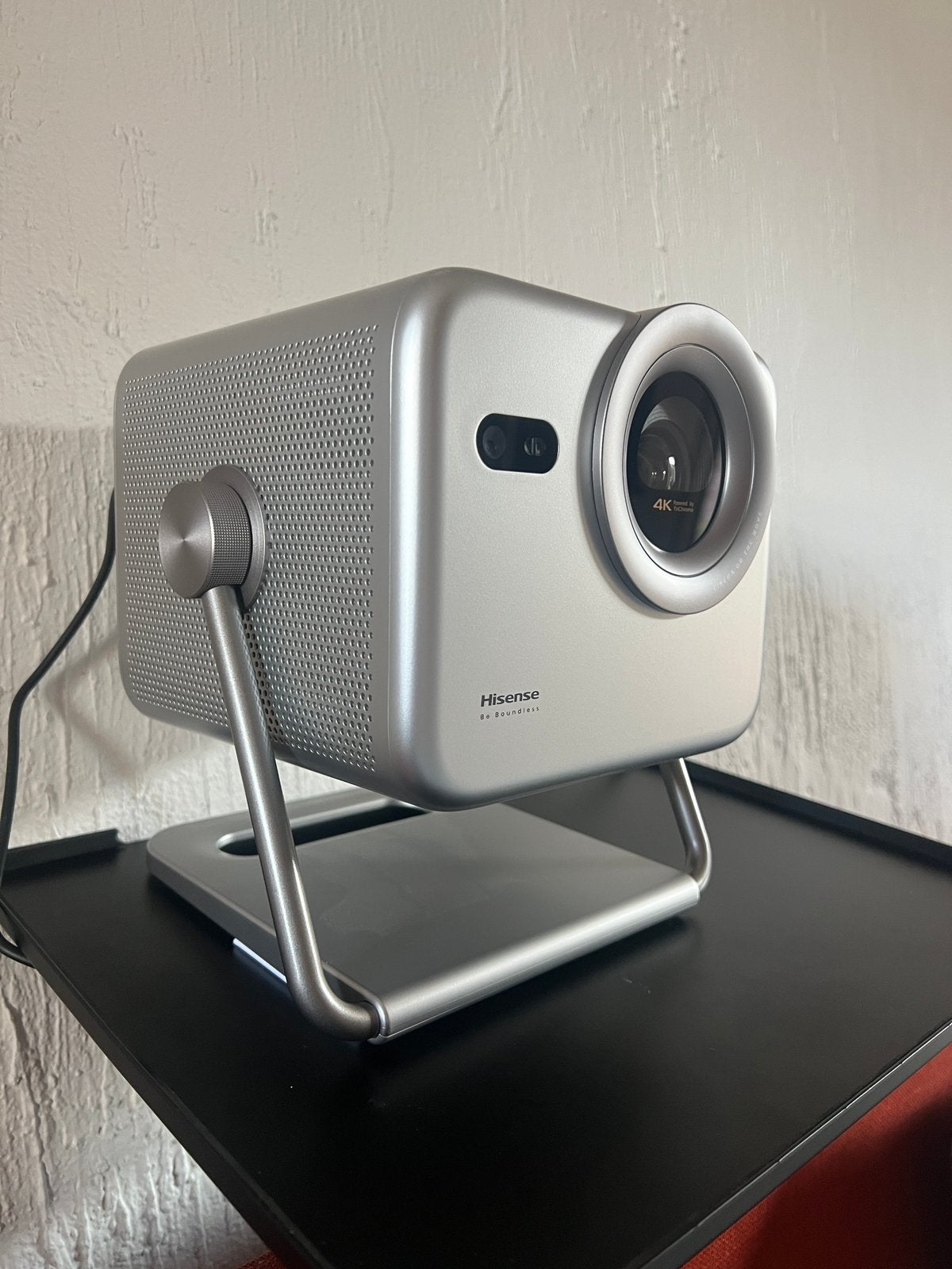 Hisense M2 PRO Trichroma Mini Laser Beamer 1.300 ANSI-Lumen, Audio, Tv en Foto, Beamers, Ophalen, Hisense, Nieuw, Ultra HD (4K)