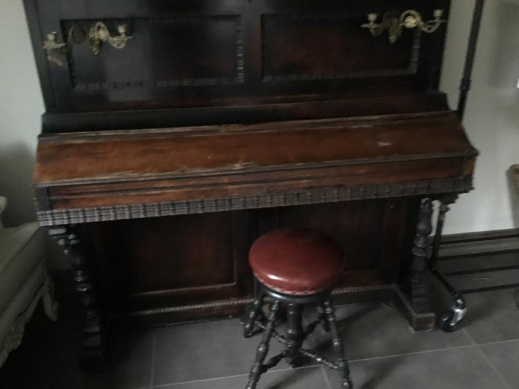 Antieke piano, Muziek en Instrumenten, Piano's, Ophalen of Verzenden, Zo goed als nieuw, Piano