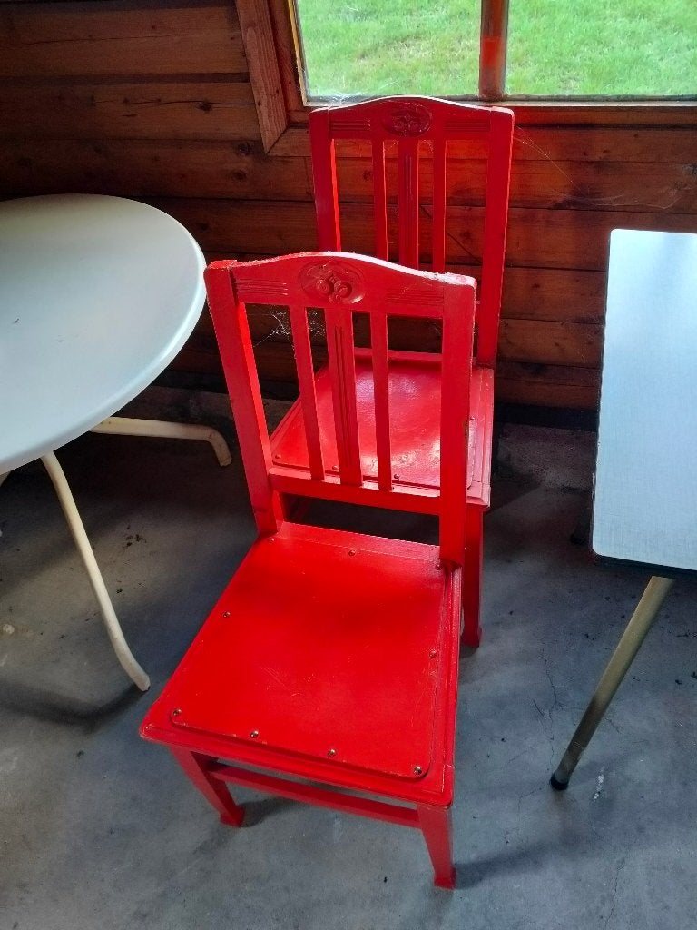 2 rode houten stoelen, Maison & Meubles, Rouge, Deux, Enlèvement, Utilisé