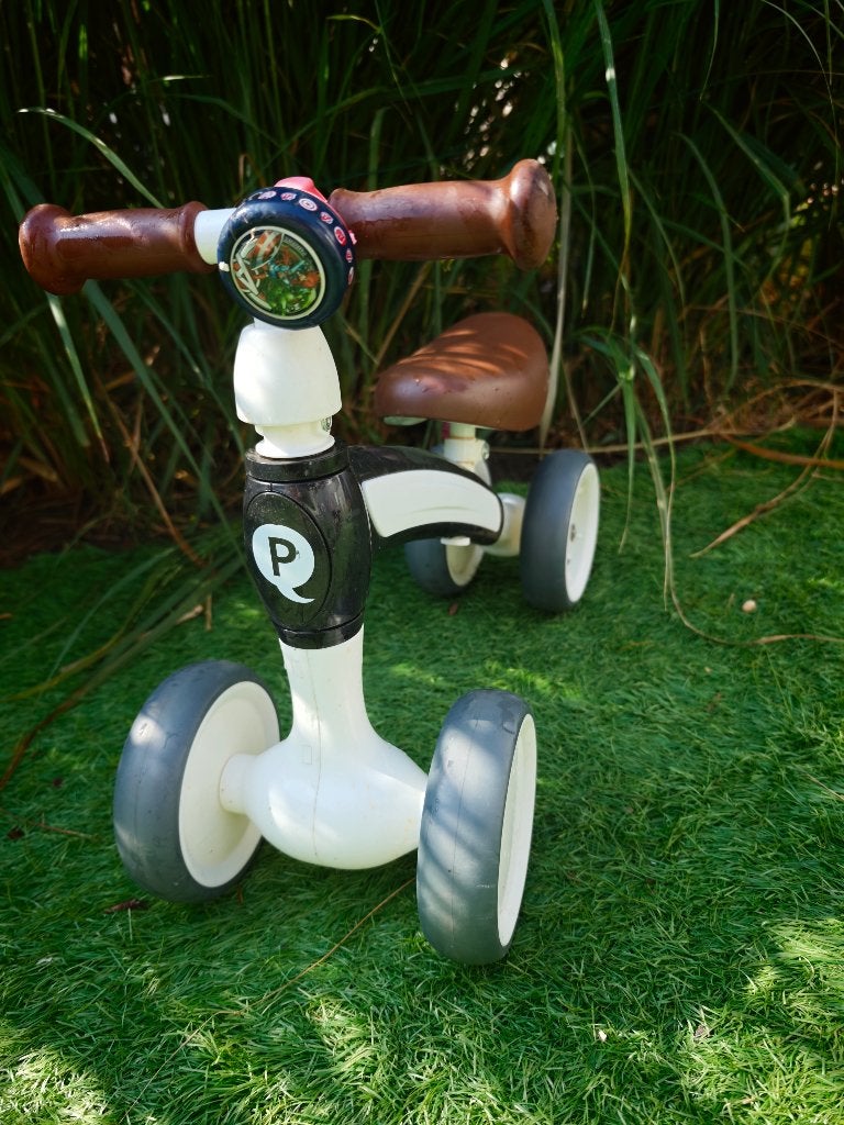 Loopfiets cutsy, Ophalen, Zo goed als nieuw, Loopfiets