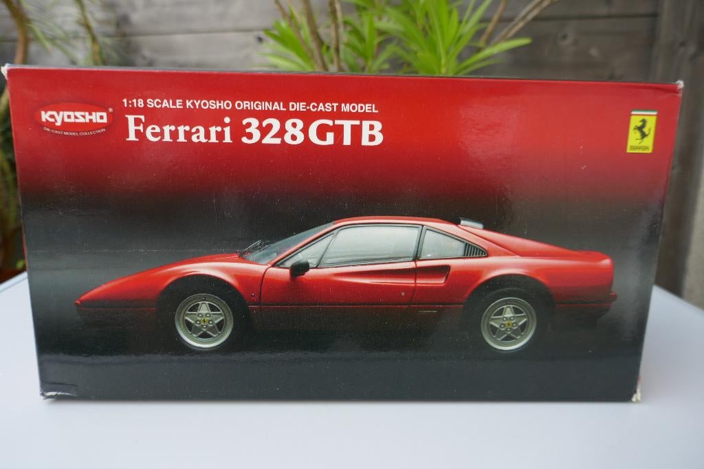 Kyosho 1/18 Ferrari 328 GTB met OVP, Hobby en Vrije tijd, Modelauto's | 1:18, Zo goed als nieuw, Auto, Kyosho, Ophalen of Verzenden