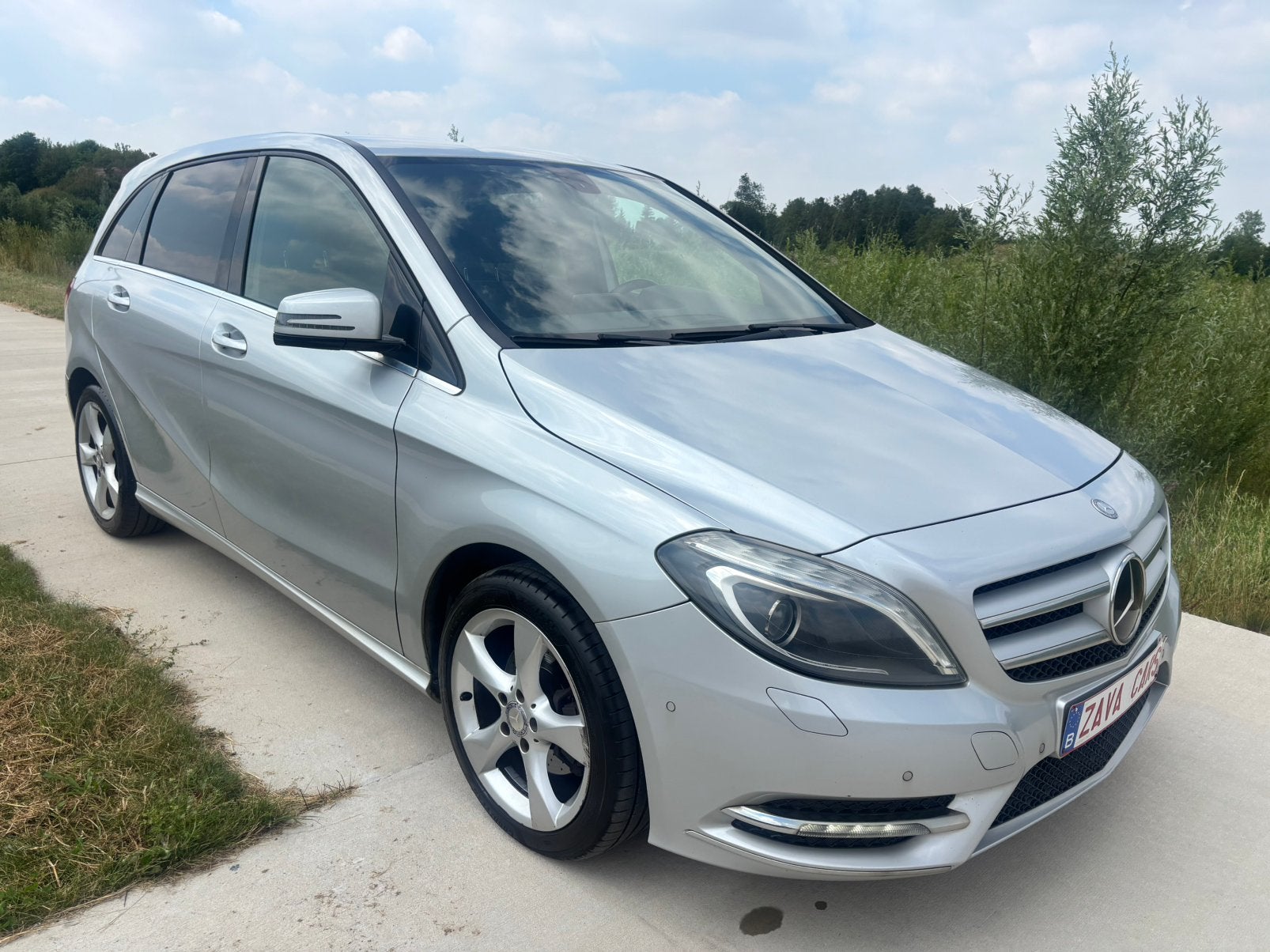 Mercedes-Benz B 180 CDI  Classe CDIBlueEFFICIENCY Xenon, Autos, Mercedes-Benz, Achat, 109 kW, Entreprise, Boîte manuelle