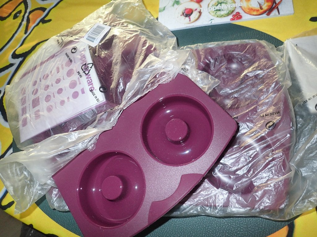 tupperware Rings bakvorm + boekje, Enlèvement ou Envoi, Neuf, Récipient ou Bol