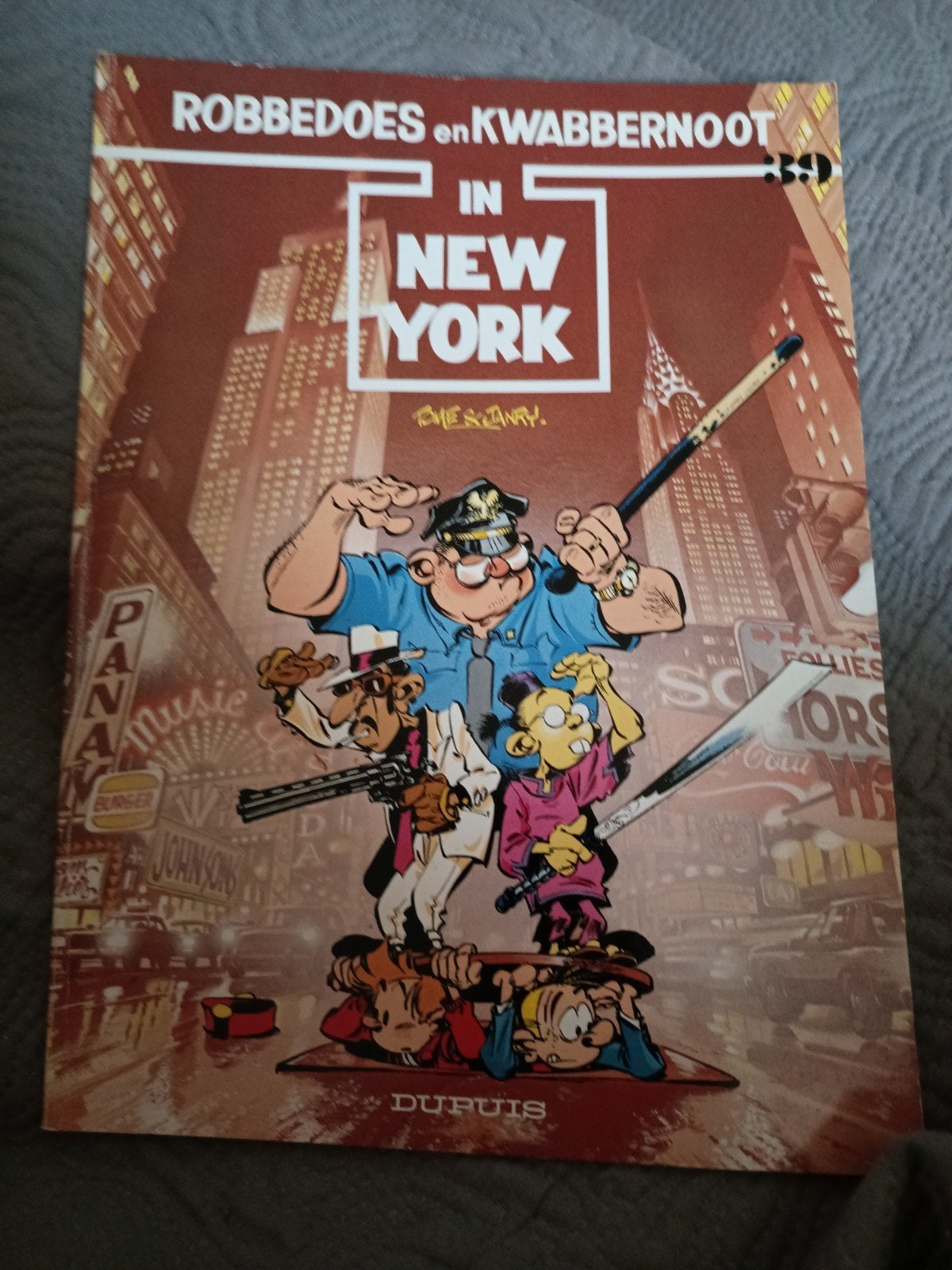 in New York EO, Enlèvement ou Envoi, Une BD, Comme neuf, Tome & Janry