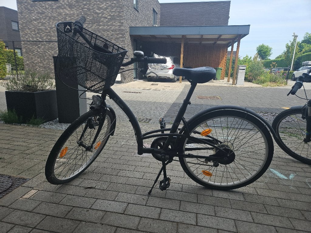 B'Twin Elops 3 City Bike, Fietsen en Brommers, Fietsen | Dames | Damesfietsen, Gebruikt, Overige merken, Versnellingen, Velgrem