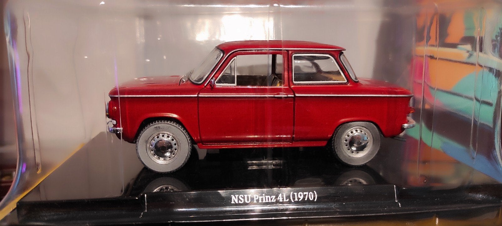 Mooie NSU Prinz 4L rood 1970 1:24 in ongeopende blisterverp., Hobby & Loisirs créatifs, Enlèvement ou Envoi
