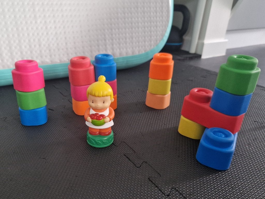 Baby Clementoni Soft Clemmy Zachte Blokken:meisje met appels, Ophalen of Verzenden, Gebruikt