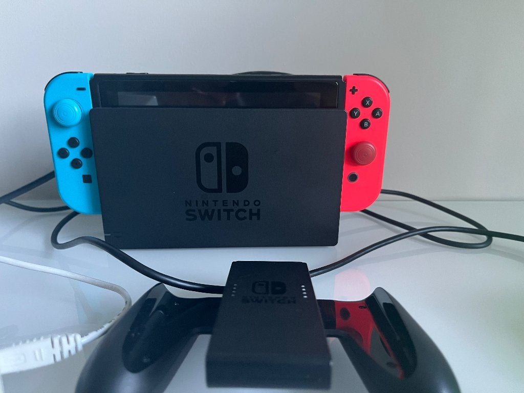 Nintendo switch, Consoles de jeu & Jeux vidéo, Comme neuf, Enlèvement, Switch Original, Avec jeux