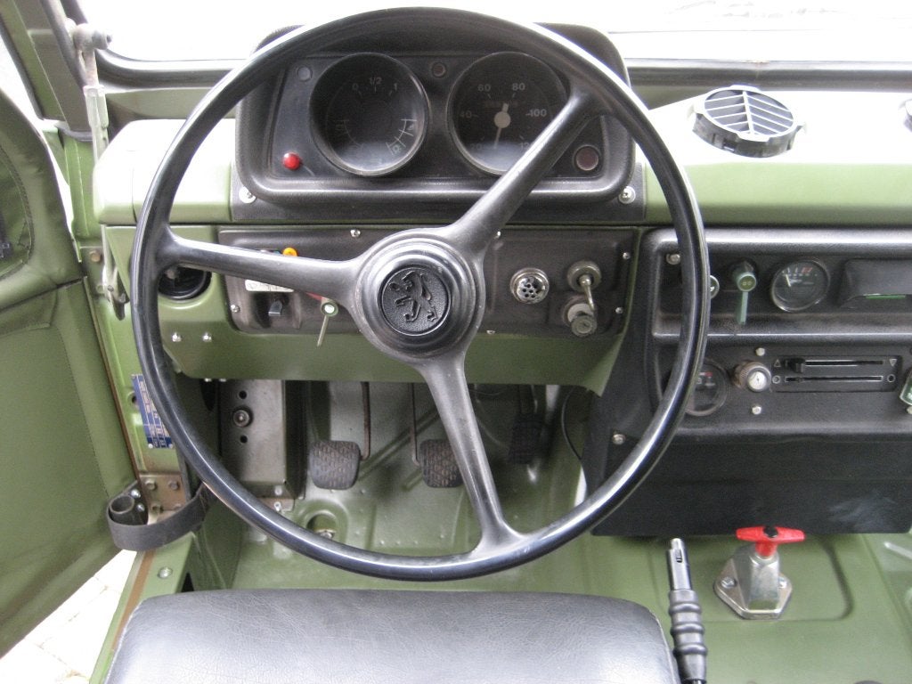 Peugeot P4, foto 2