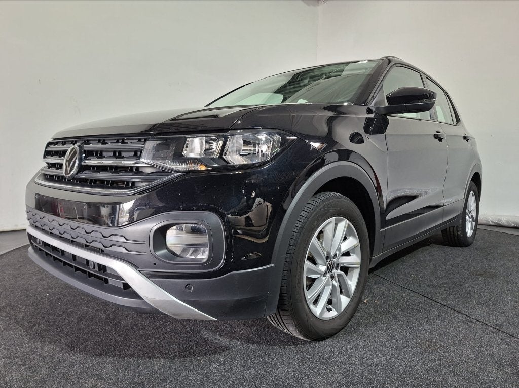 volkswagen t -cross I AUTOTMAAT, Auto's, Volkswagen, https://public.car-pass.be/vhr/3a2dec34-f0d4-41a3-82c4-1800f7a6d3a9, Zwart