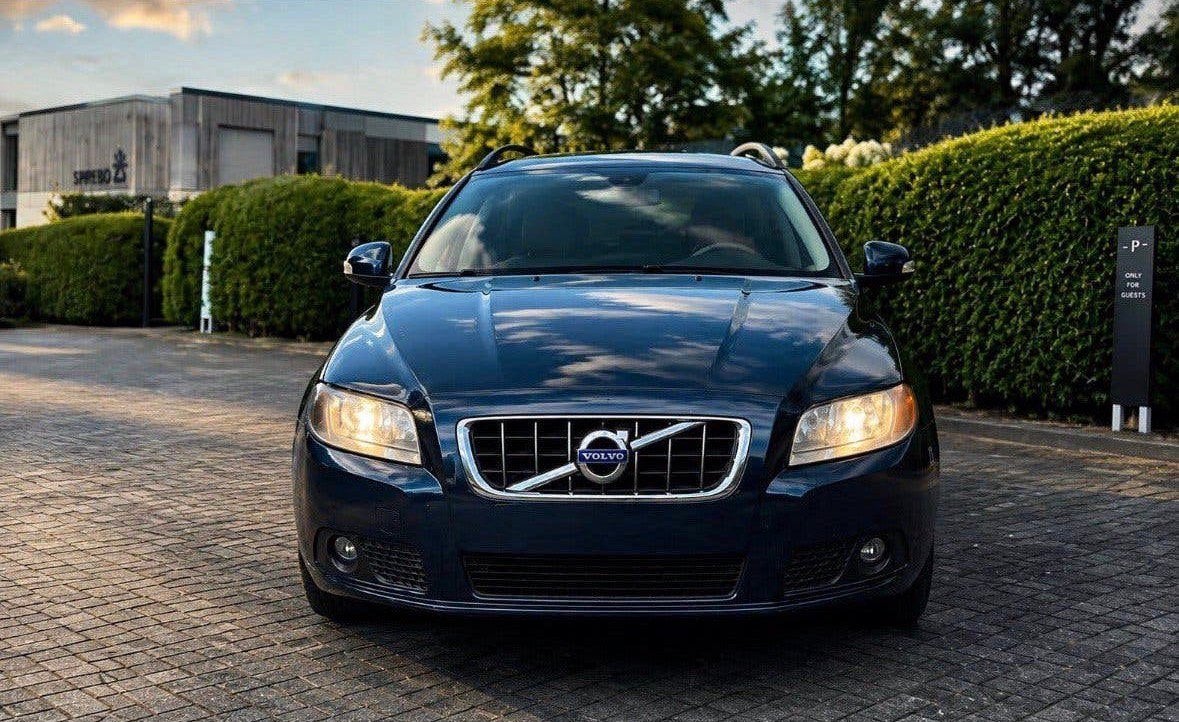 Volvo v70 2011 automaat 2 l diesel 317 dkm 120 kw, Auto's, Euro 5, Beige, Te koop, 2000 cc