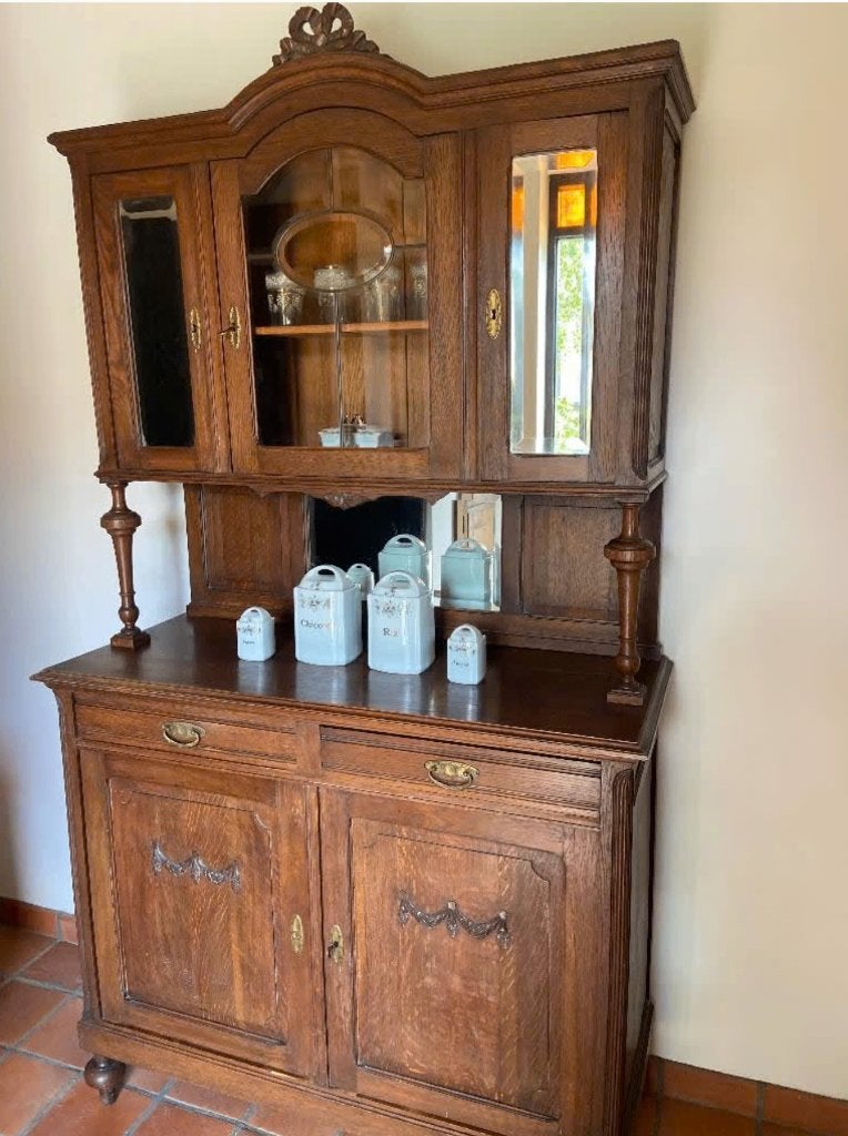 antieke kast (eventueel met tafel), Ophalen