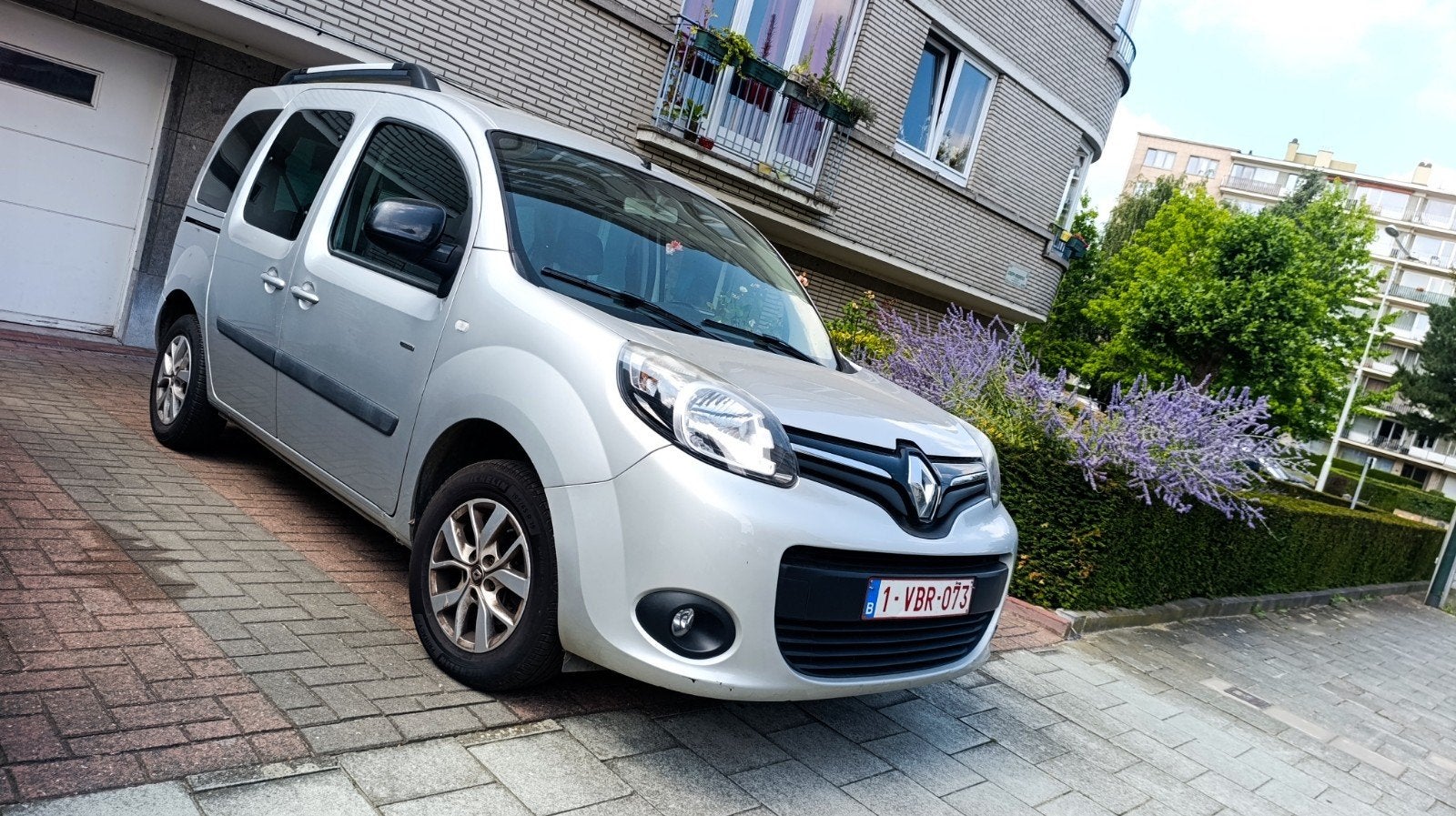 Renault Kangoo 1.2 .84kw. 2018 .189000km voiture Belge, 1197 cm³, Argent ou Gris, Achat, Euro 6