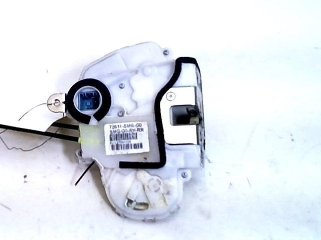 SERRURE DE PORTE RODS ARRIÈRE DROIT Honda Civic (FK / FN), Honda, Dhr. M. Roggen, Stadsweg 37 37
9917 PV  WIRDUM GR., NL, Utilisé