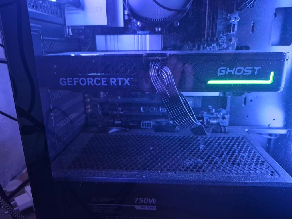 RTX 5060 ti 8go grafische kaart gebruikt 2 maanden, Computers en Software, Desktop Pc's, Ophalen of Verzenden