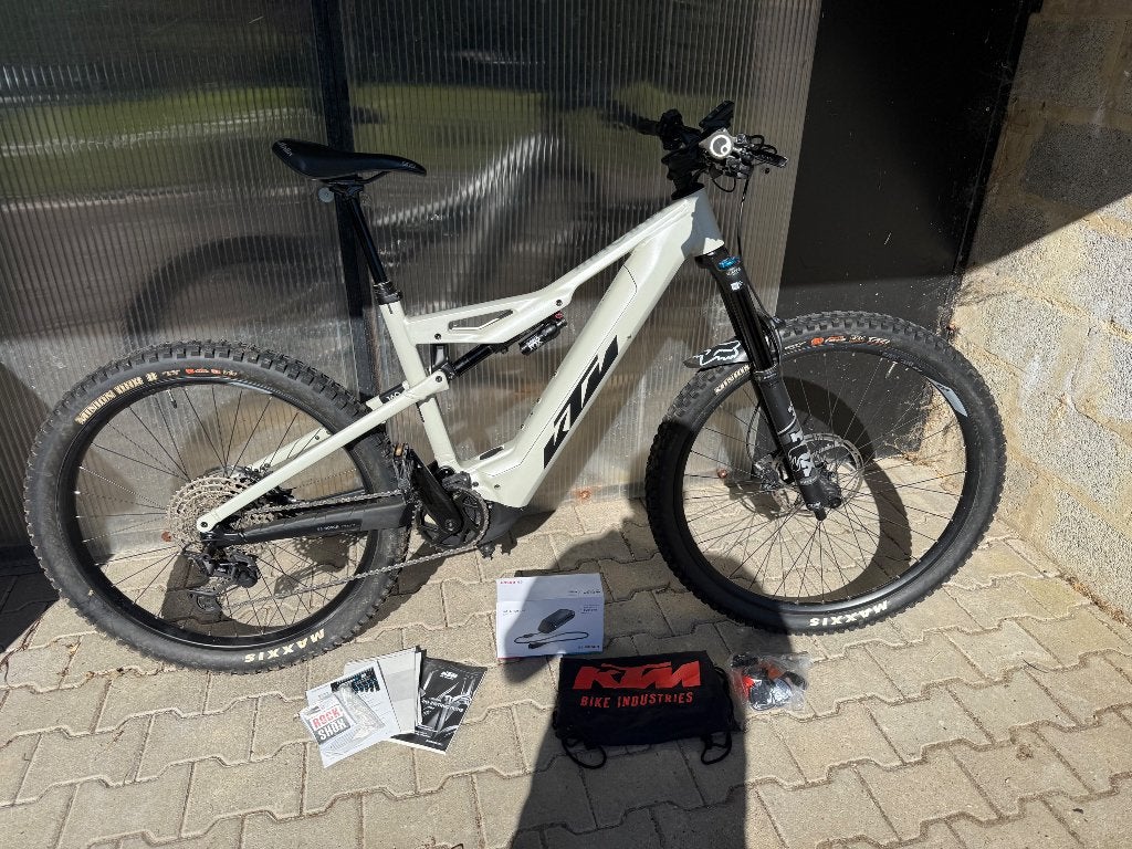 VTT KTM MACINA KAPOHO 7972  avec accessoires, Autres marques, 45 à 49 cm, Comme neuf, Enlèvement