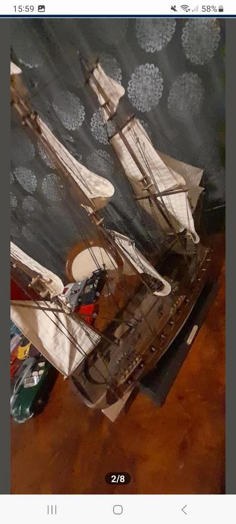 Model oorlogsschipfregat Hermione uit de 18e eeuw, Ophalen