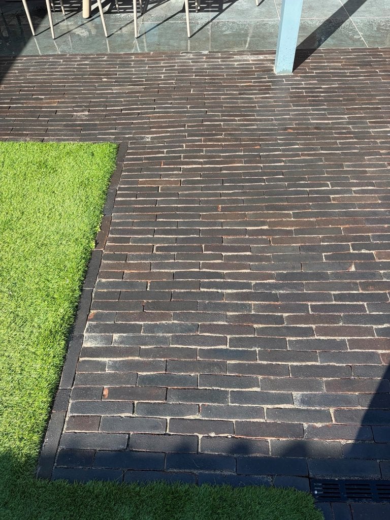 Gebakken Klinkers Waalformaat Antraciet Circa 27 vierkante m, Tuin en Terras, Ophalen, Zo goed als nieuw, 10 m² of meer, Klinkers