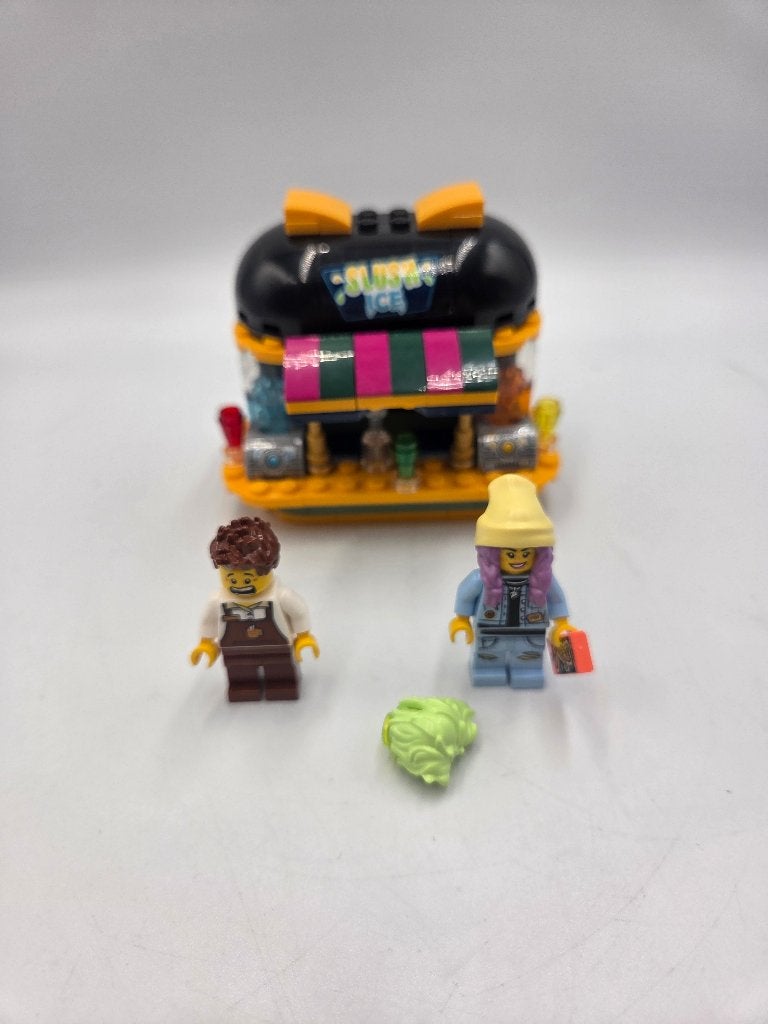 Lego 40336 Newbury Juice Bar, Enfants & Bébés, Jouets | Duplo & Lego, Comme neuf, Lego, Ensemble complet, Complet, Minifigurines incluses
