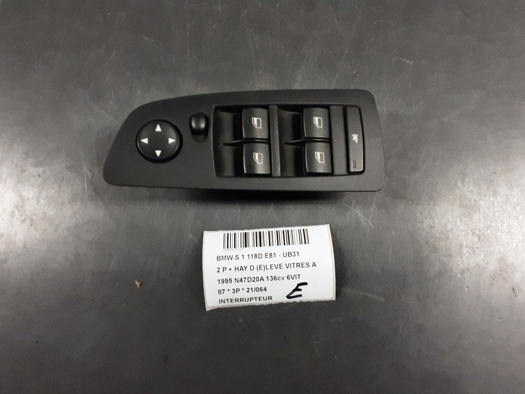 COMMUTATEUR BMW 1 serie (E81) (01-2006/09-2012) (915549101), Utilisé, BMW, Petuelring 130
80809  München, DE, Bayerische Motoren Werke AG