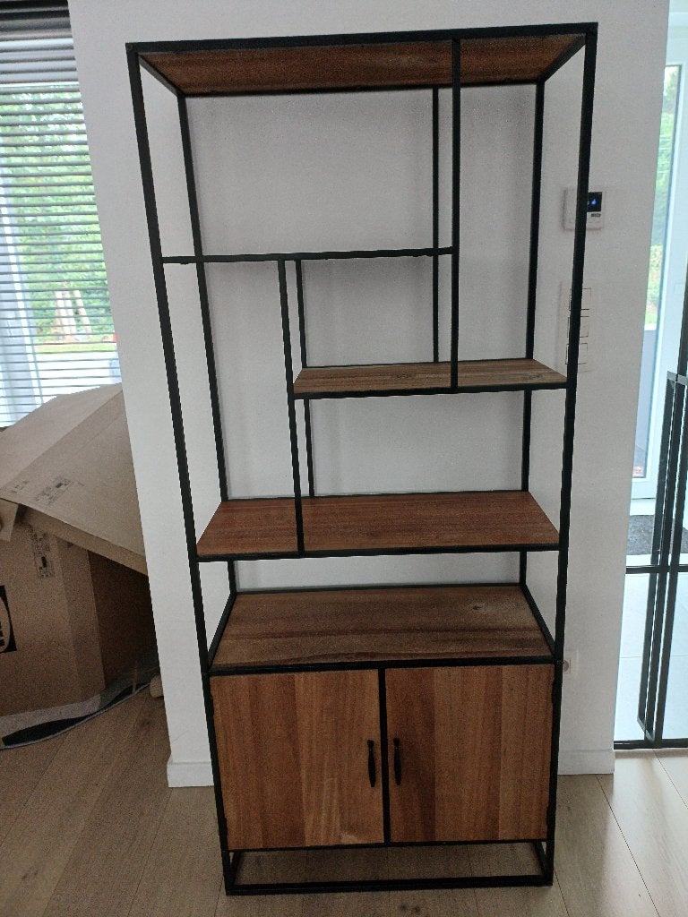 Kast living, Ophalen, Gebruikt, Met deur(en)