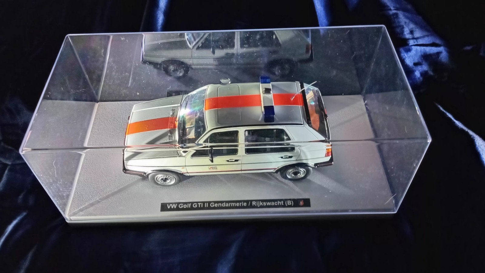gendarmerie Golf GTI 1/18, Ophalen, MiniChamps