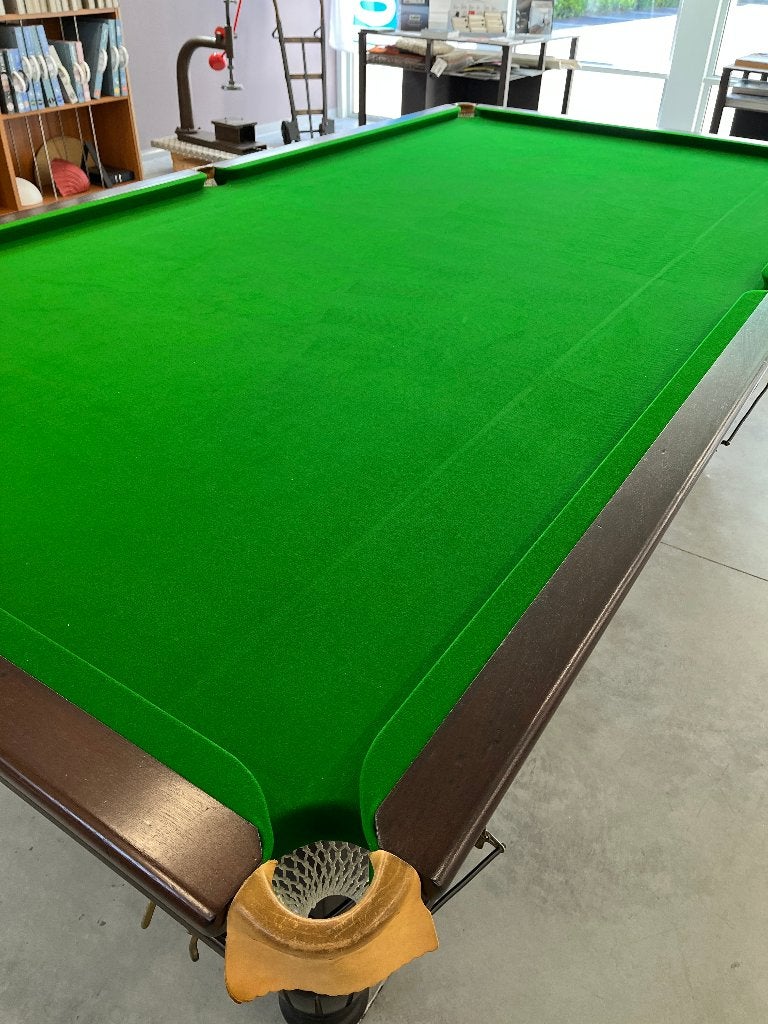 Riley competitietafel gesigneerd Stephen Hendry, Ophalen, Zo goed als nieuw, Snookertafel