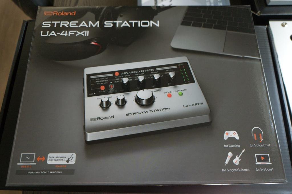 Audio Interface Roland Stream Station UA-4FX2 - ongebruikt, Muziek en Instrumenten, Soundmodules, Ophalen of Verzenden, Nieuw