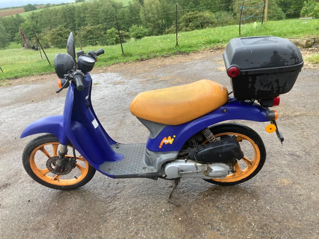 Honda Sky 49 cc, Fietsen en Brommers, Brommers | Honda, Gebruikt, Klasse B (45 km/u), Ophalen