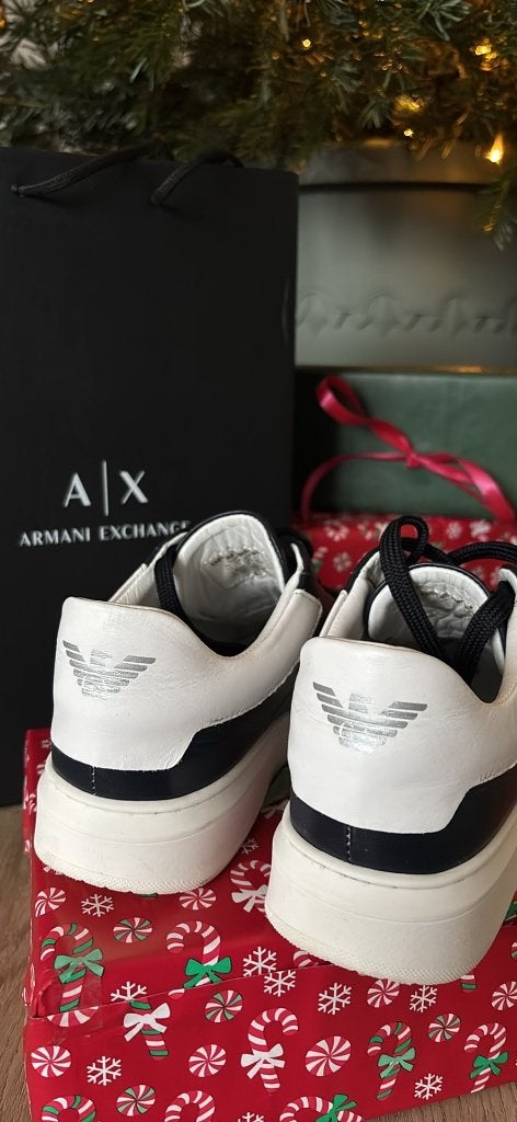 Verkoop sneakers Armani, Armani, Blauw, Ophalen of Verzenden, Zo goed als nieuw