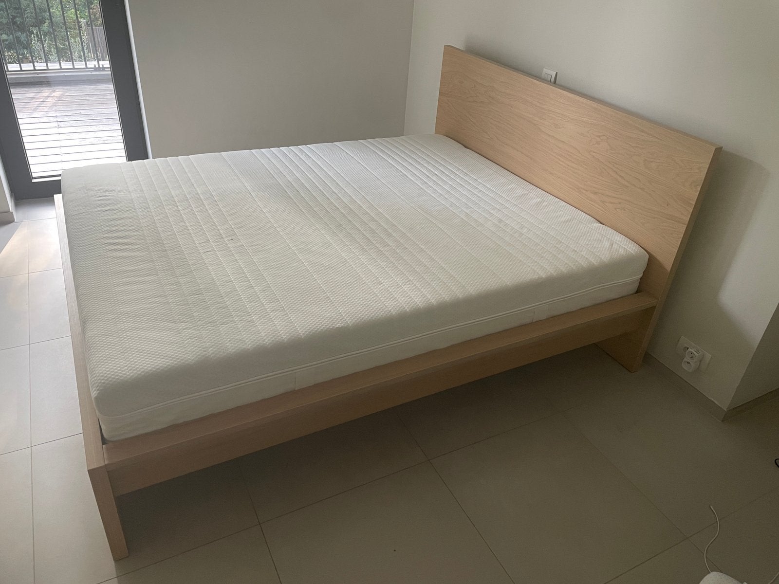 Chambre 160x200 comme neuve, Enlèvement, Comme neuf