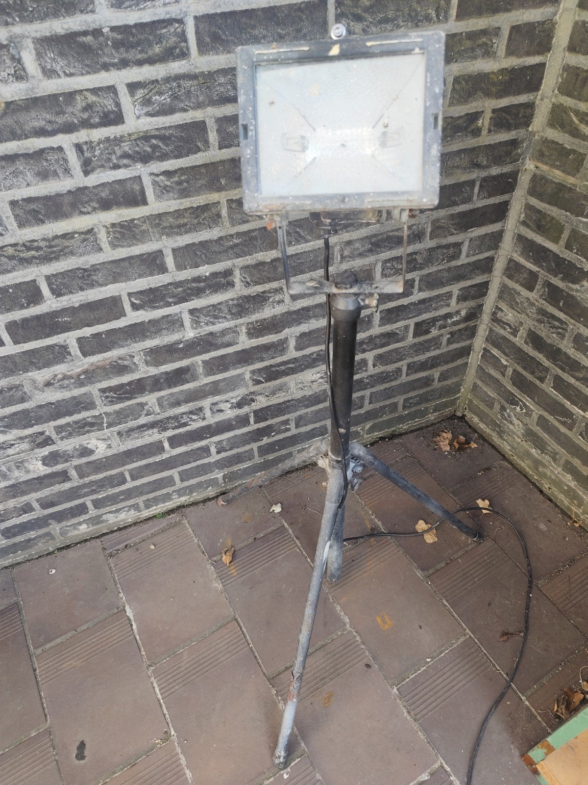 bouwlamp op statief gratis, Ophalen