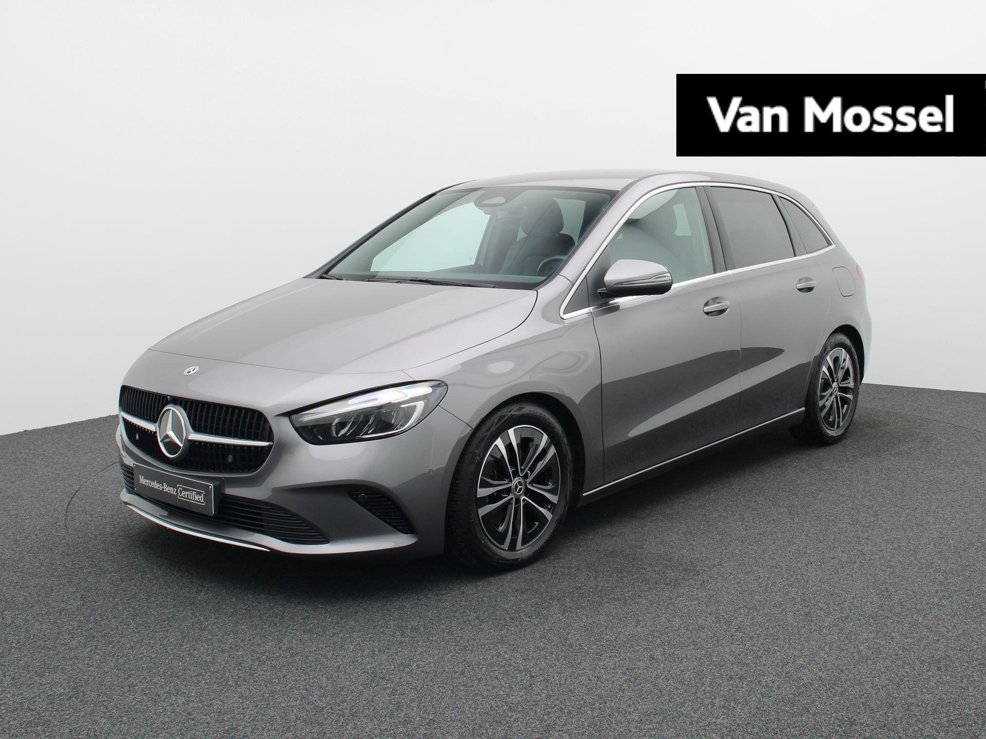 Mercedes-Benz B 180 Business Line + CARPLAY + TREKHAAK +, Dealer onderhouden, Monovolume, 4 cilinders, 136 pk