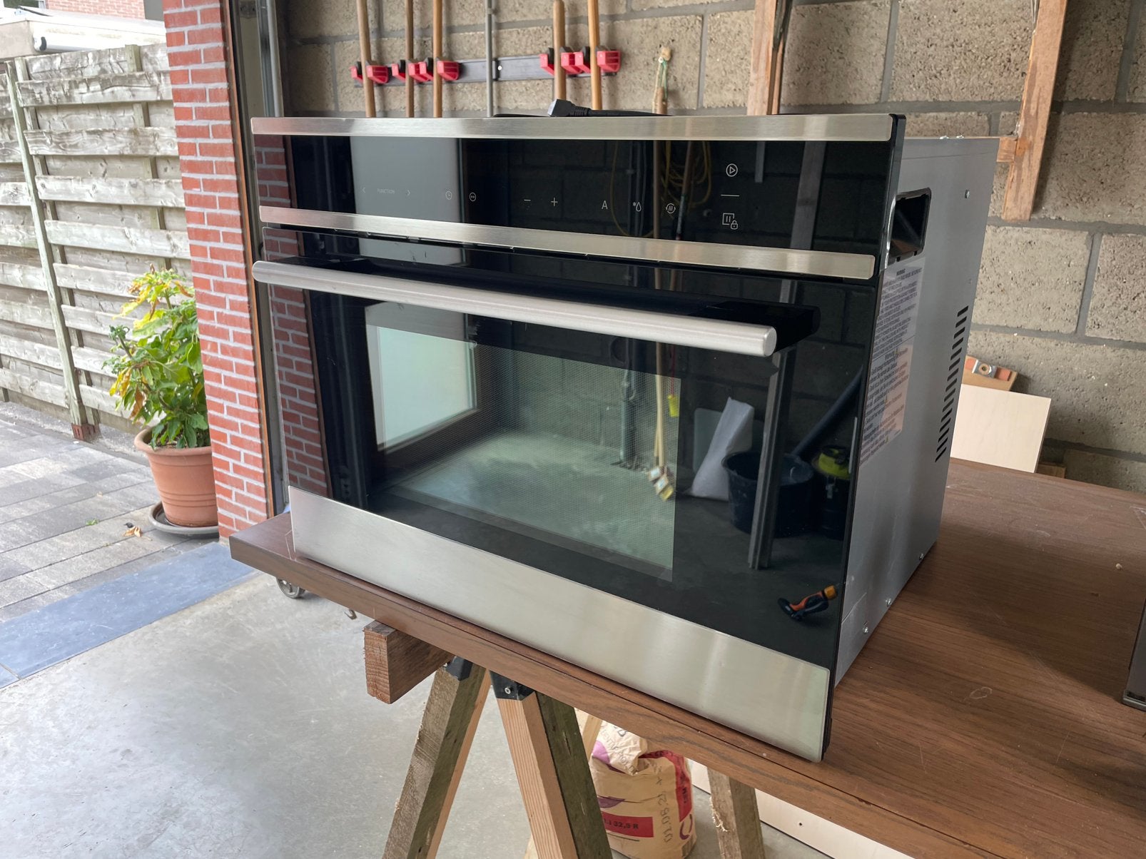 Combi Microgolven - Exquisit EBM4545HIG, Elektronische apparatuur, Microgolfovens, Ophalen, Crisp, Zo goed als nieuw, Inbouw