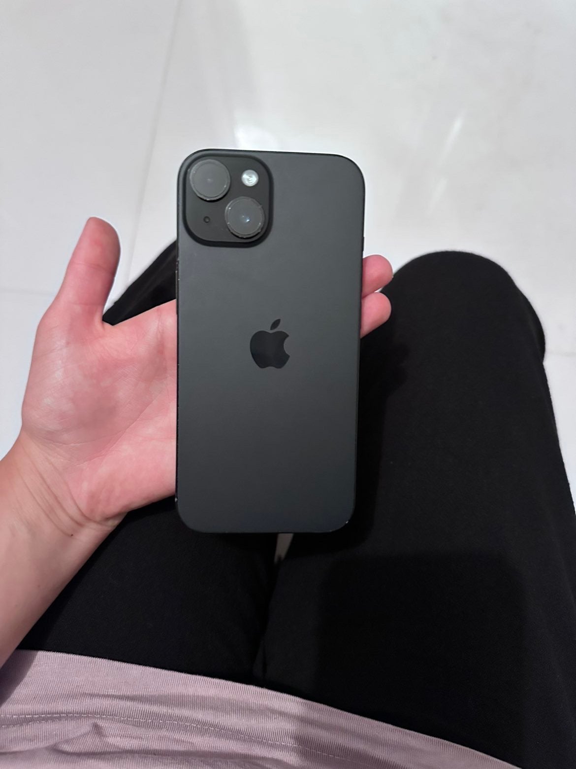 Iphone 15 128Gb Noir bon état 86%avec boite, Télécoms, Téléphonie mobile | Apple iPhone, Enlèvement ou Envoi, Comme neuf, Noir