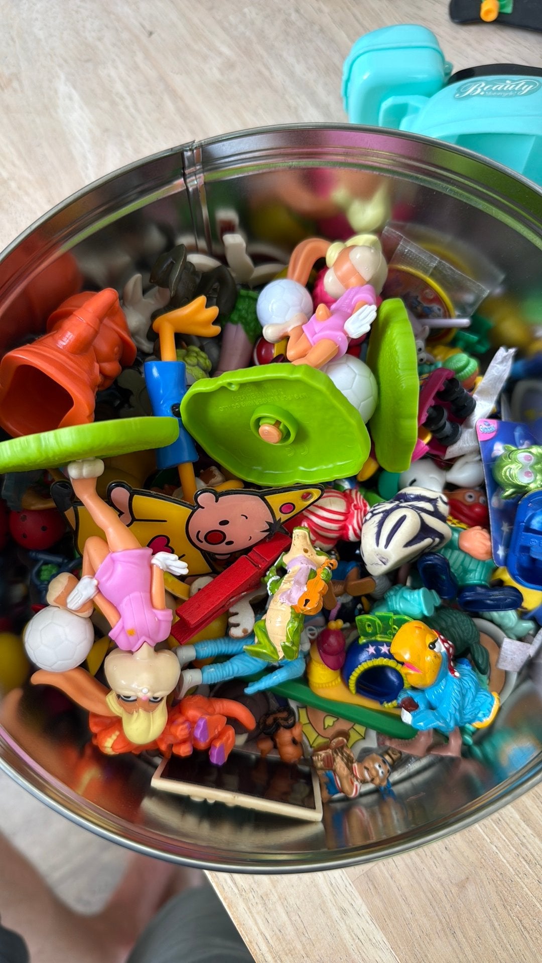 Diverse kleine speelfiguren, Ophalen, Gebruikt