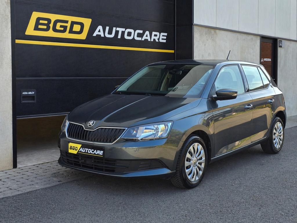 Skoda Fabia 1.0 MPI Benzine/12MGarantie/SMRTLINK/ASSIST/DAB+, Autos, Skoda, Argent ou Gris, Achat, Euro 6, Entreprise