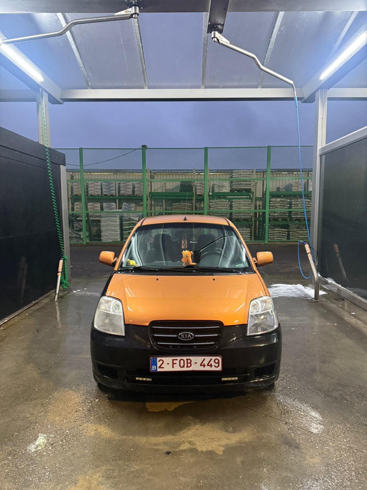 Kia Picanto LX – Oranje, Auto's, Voorwielaandrijving, Zwart, Overige kleuren, 5 deurs