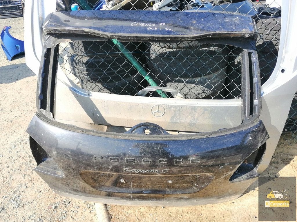 Achterklep Porsche Cayenne 7P, Gebruikt, Porscheplatz 1
70435  Stuttgart, DE, Porsche, Info@porsche.de