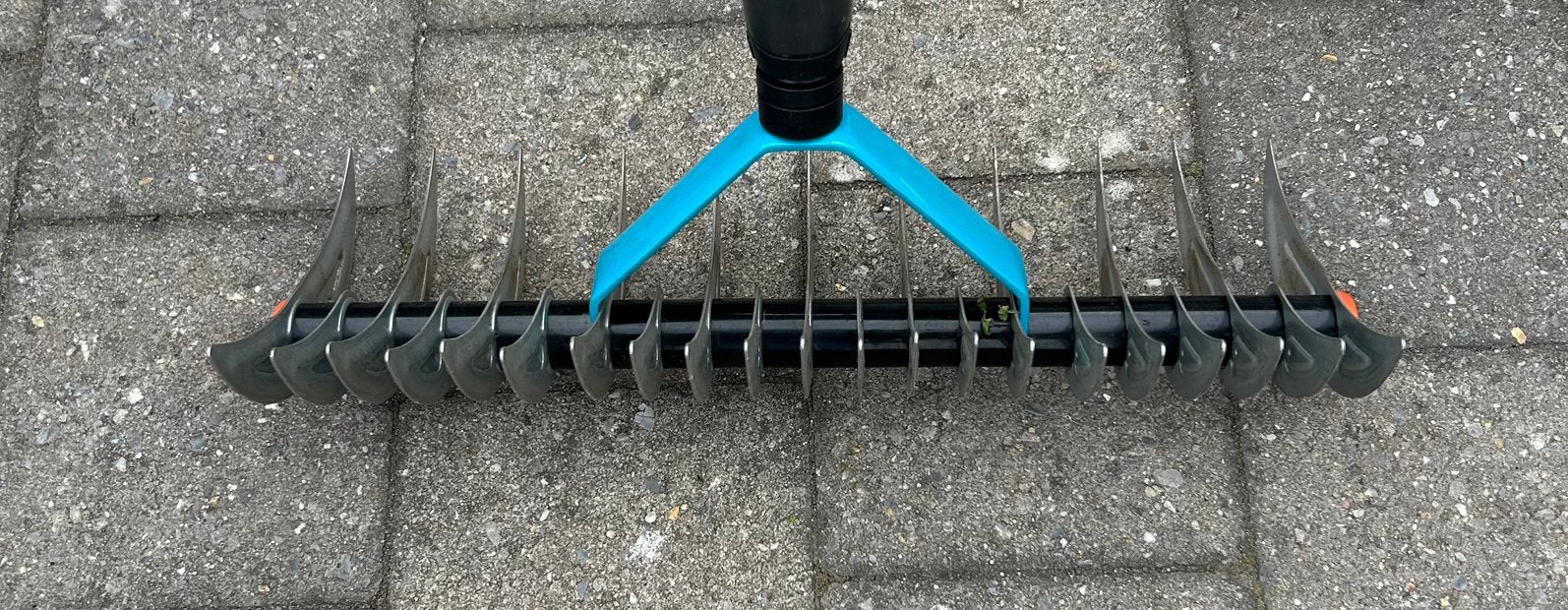 Gardena dubbelzijdige verticuteerhark, Tuin en Terras, Hand-tuingereedschap, Ophalen, Hark