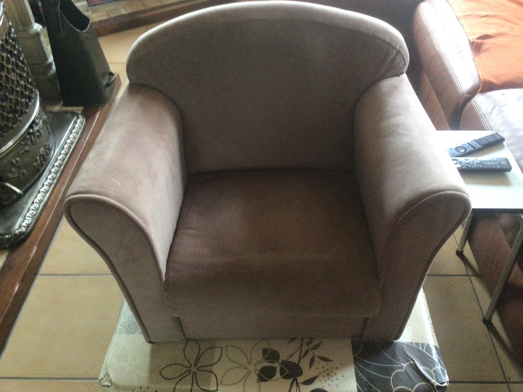 Stevige kinderfauteuil, Ophalen, Zo goed als nieuw, Stof, In zachte velour