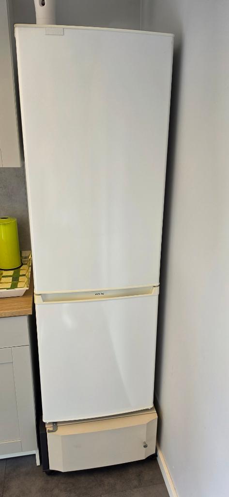 Koel-vriescombinatie 160cm, Elektronische apparatuur, Ophalen, Zo goed als nieuw, 140 tot 160 cm, 45 tot 60 cm