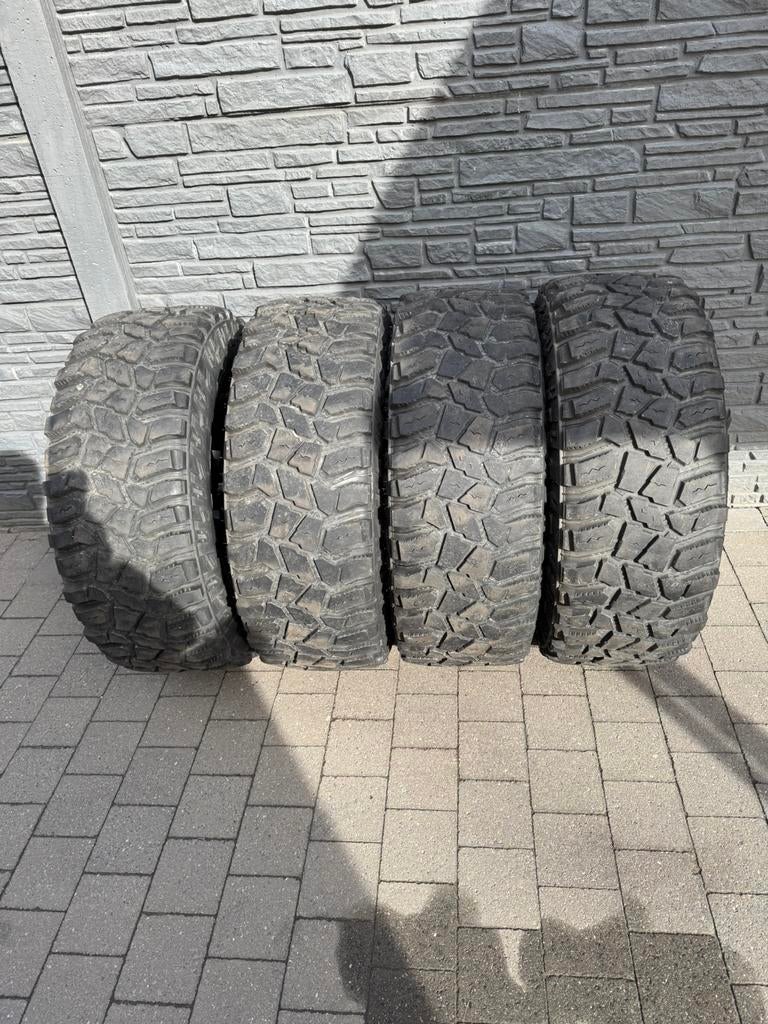 Banden jeep wrangler, Auto-onderdelen, Ophalen, Gebruikt, 17 inch, Band(en)