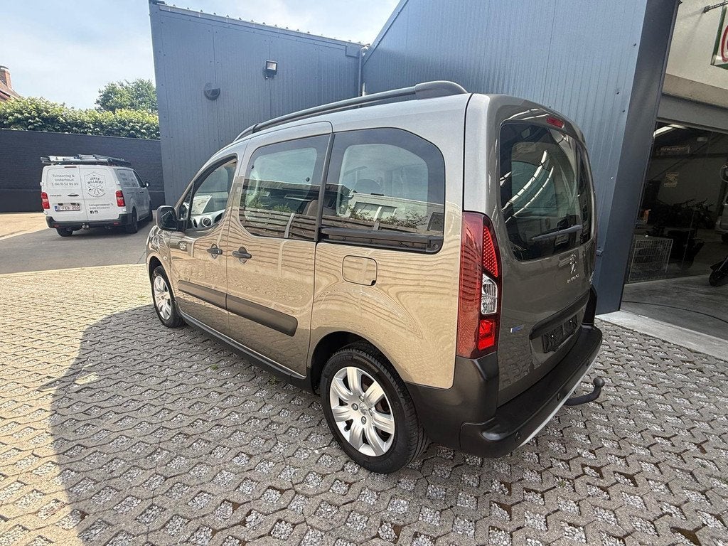 Peugeot Partner Benzine - XTR uitvoering, Autos, Peugeot, Euro 6, Entreprise, 5 portes, 5 places